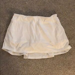 Never worn white lululemon tennis skirt